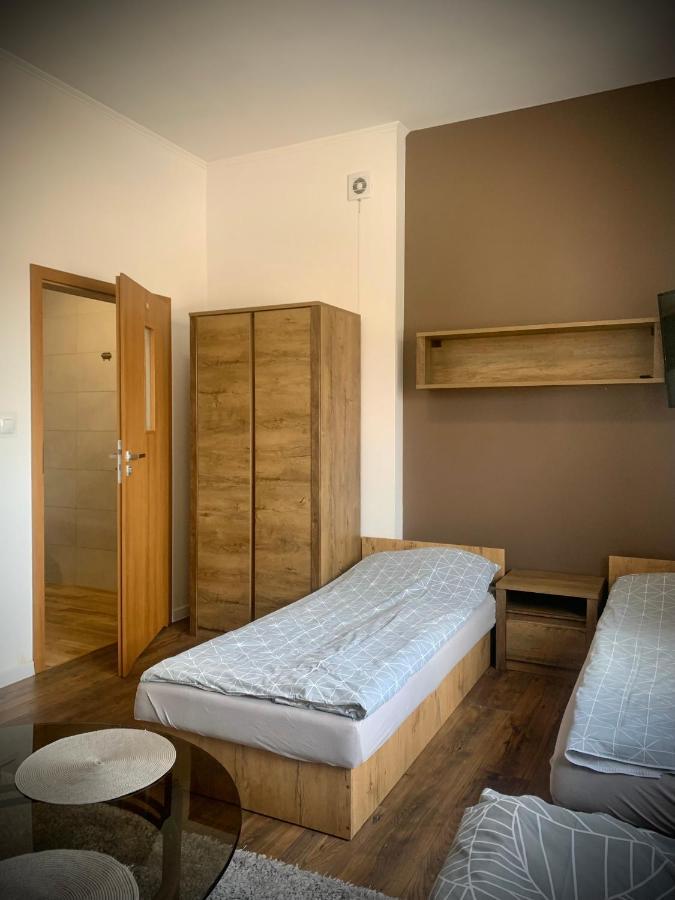 Hostel Sportowa พวอนส์ค ภายนอก รูปภาพ