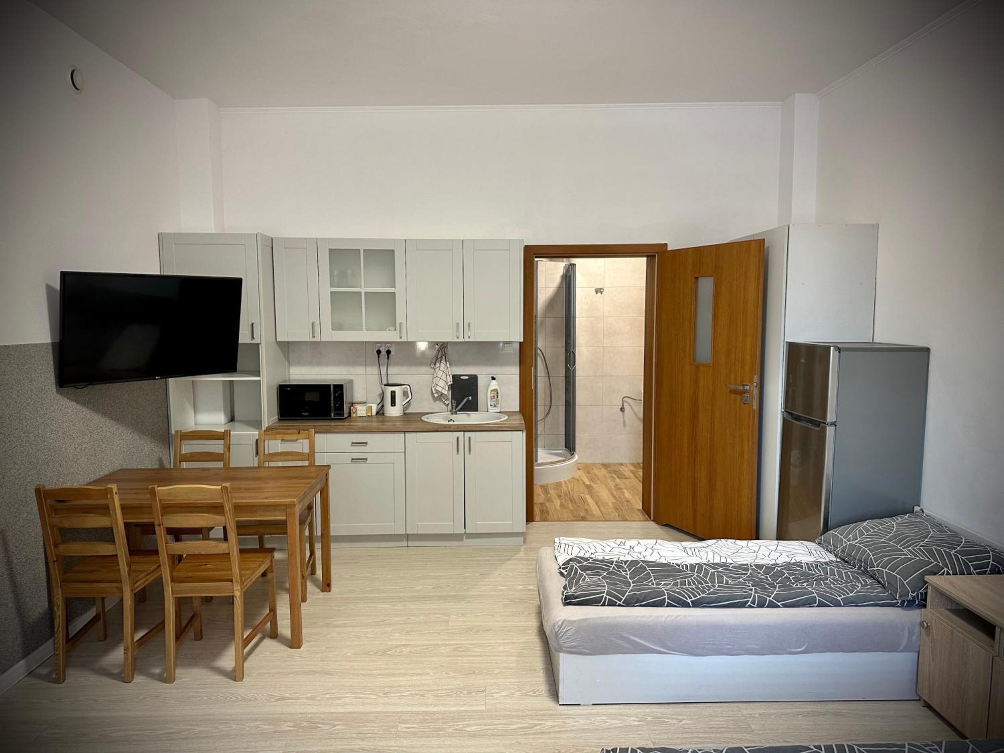 Hostel Sportowa พวอนส์ค ภายนอก รูปภาพ